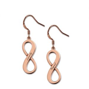 Pendientes inscritos de símbolo de infinito con nombre en oro rosa