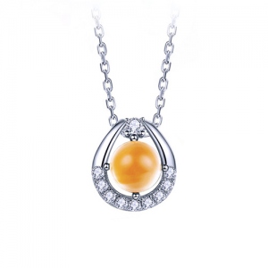Natural Yellow Crystal Necklace With Zircon Surrounded