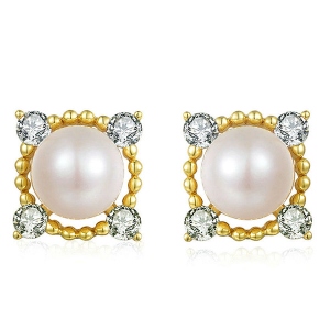 Natural Pearl Earrings In Gold Gift for Her