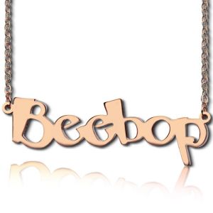 Colar infantil personalizado com nome em ouro rosa