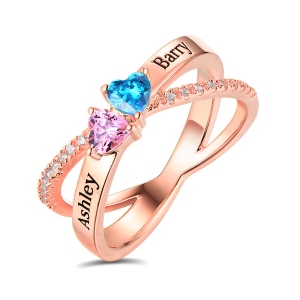 Personalisierter Crisscross Ring mit Herzgeburtsstein in Rosegold