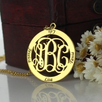 Family Monogram 4 Names Necklace In Gold Plated