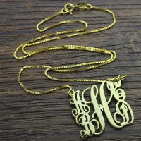 Gold Family Monogram Necklace With 5 Initials