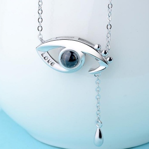 Collier Œil d'Ange-Plaqué Platine «Je t'aime» en 100 types de langue