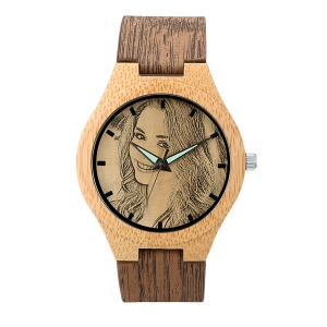 Customized Picture-Embedded Bamboo Wood Watch for Men and Women